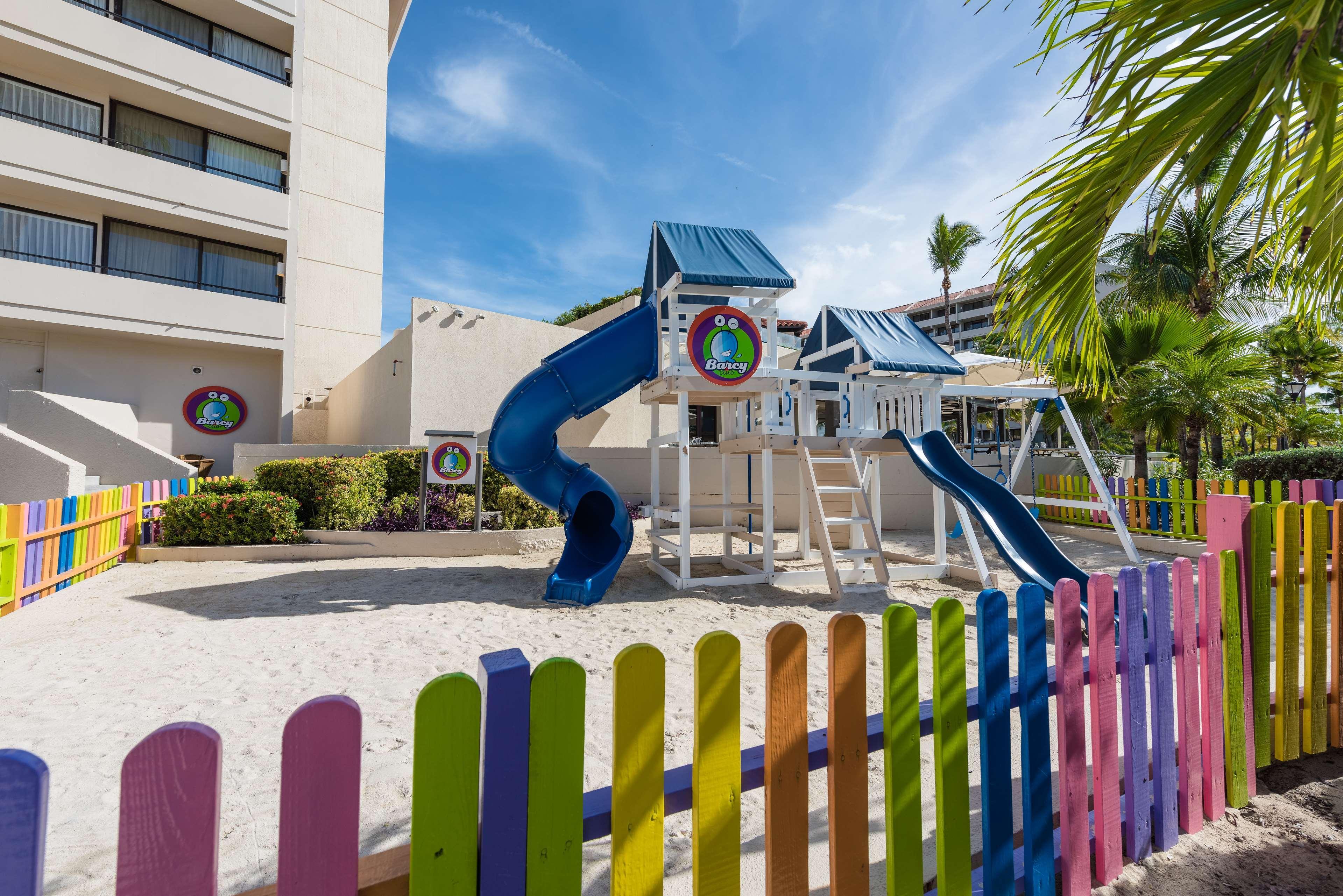 Barcelo Aruba Hotel Palm Beach Exterior photo