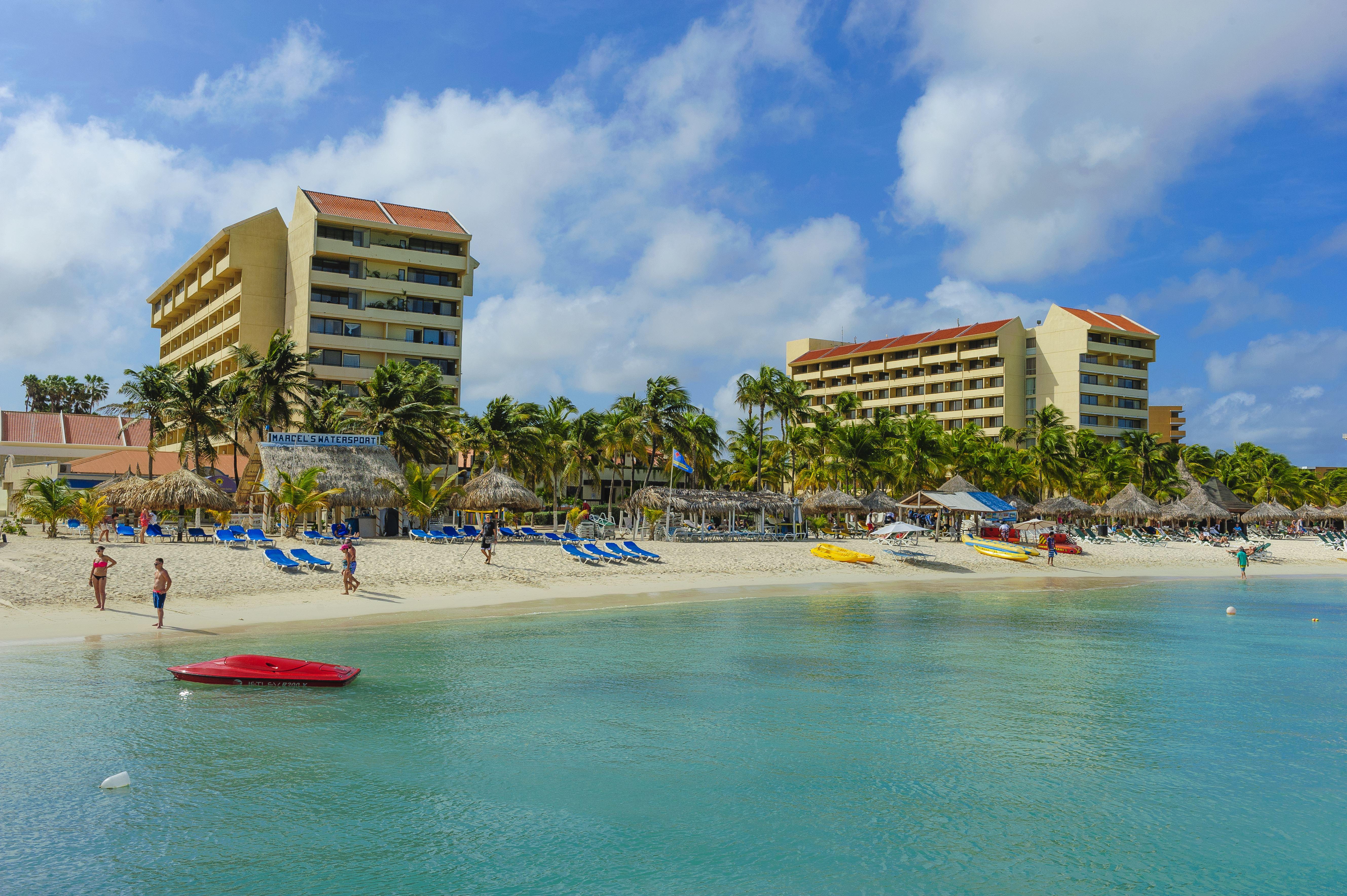 Barcelo Aruba Hotel Palm Beach Exterior photo